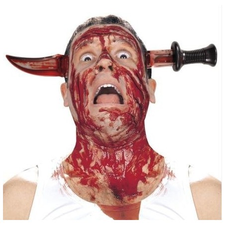 CUCHILLO ATRAVIESA CABEZA