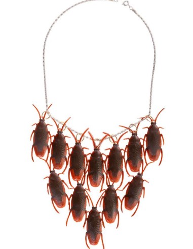 COLLAR DE CUCARACHAS 