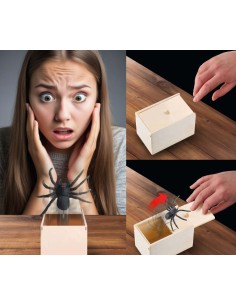 CAJA DE MADERA CON ARAÑA DE BROMA 2